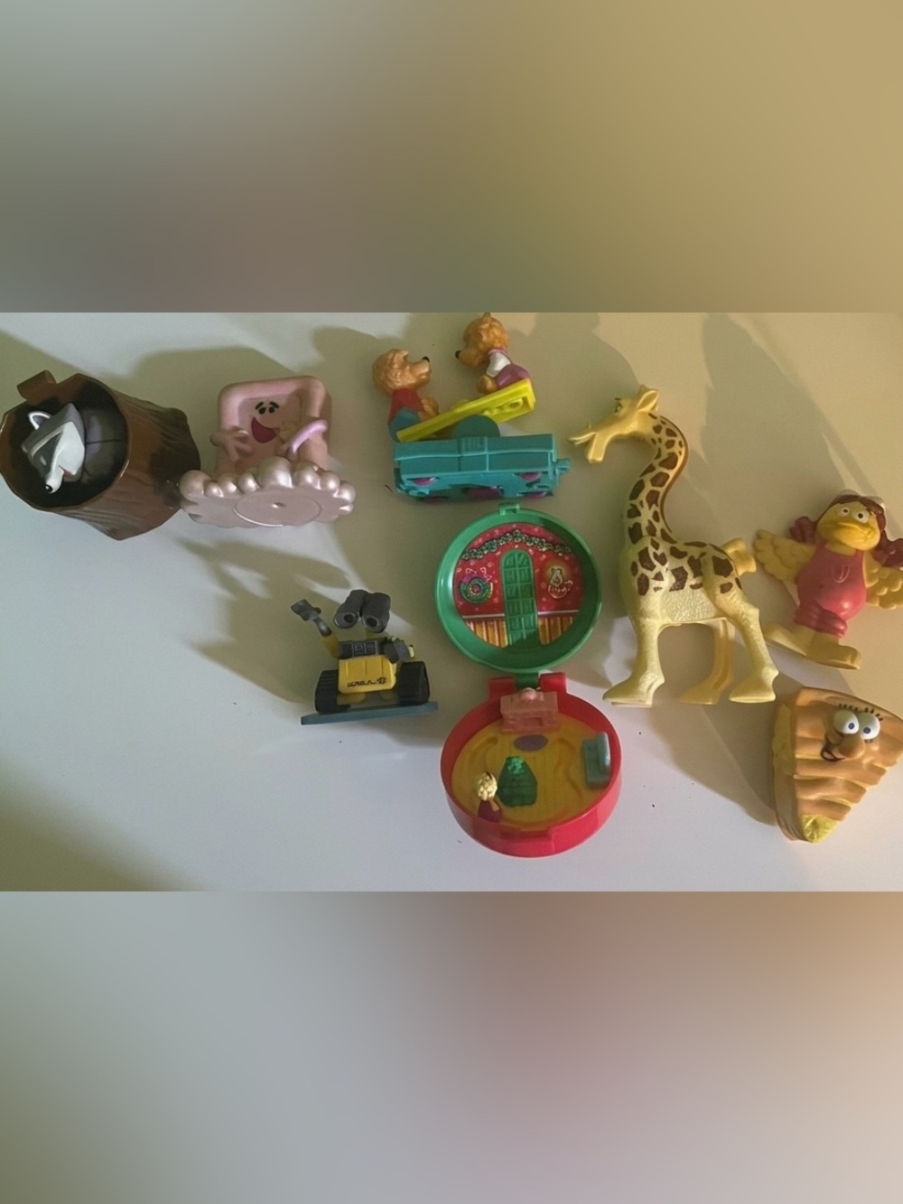 Set of random toys